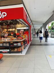 Peninsula Plaza (D6), Retail #579051691